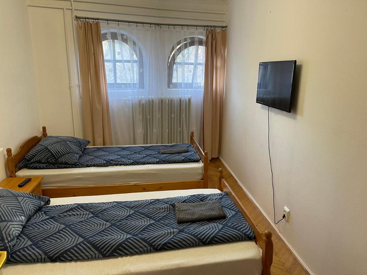 Szimpla Apartman Apartment Miskolc Exterior photo